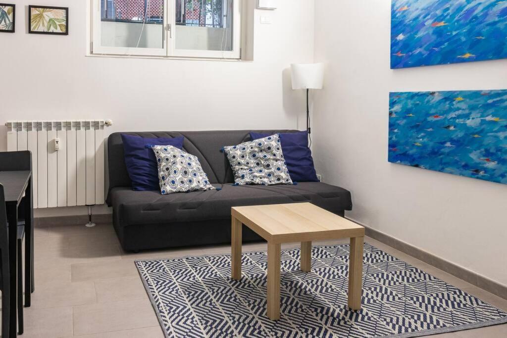 Staurenghi Blue Apartment Varese Eksteriør billede